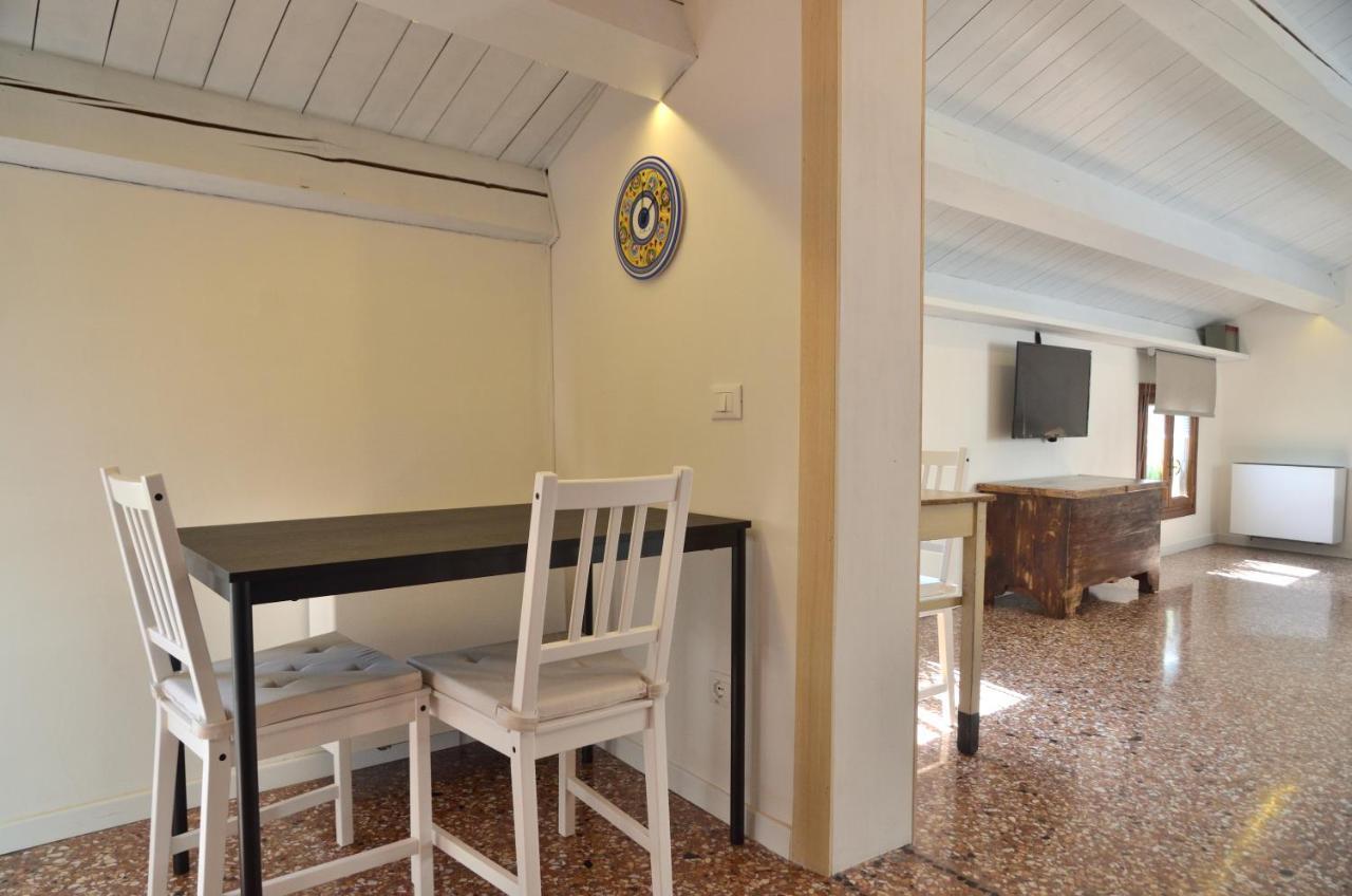 נואלה Olly Home Luxury Loft מראה חיצוני תמונה